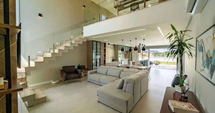Casa com 3 quartos à venda no Centro, Nova Santa Rita 