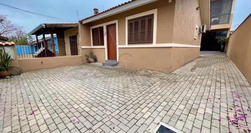 Casa com 4 quartos à venda no São José, Canoas 