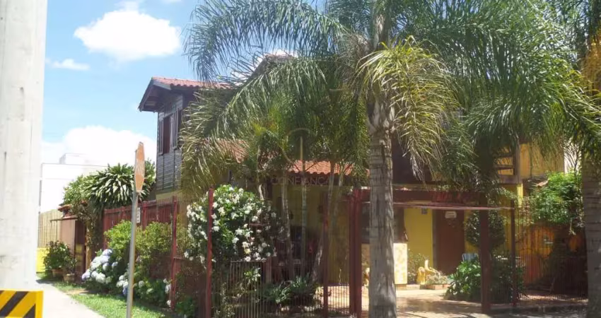 Casa com 3 quartos à venda no Igara, Canoas 