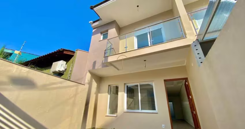 Casa com 3 quartos à venda no Igara, Canoas 