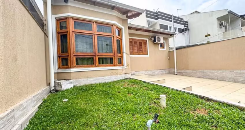 Ótima casa térrea com 02 dormitórios, suíte, área gourmet c/churrasqueira e uma vaga de garagem no bairro são josé