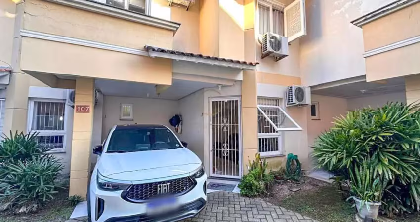 Ótimo sobrado semi mobiliado em condominio fechado com baixo custo, espaço gourmet/churrasqueira e uma vaga de garagem