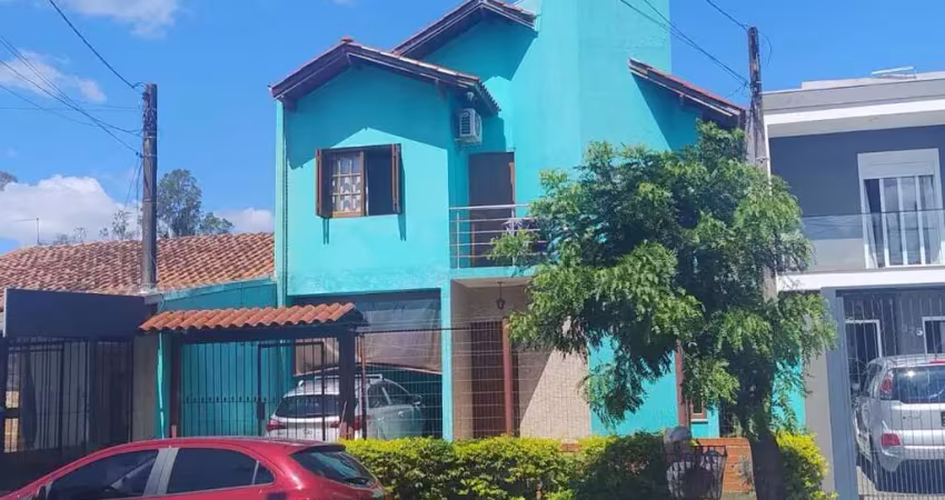 Casa com 3 quartos à venda no São José, Canoas 