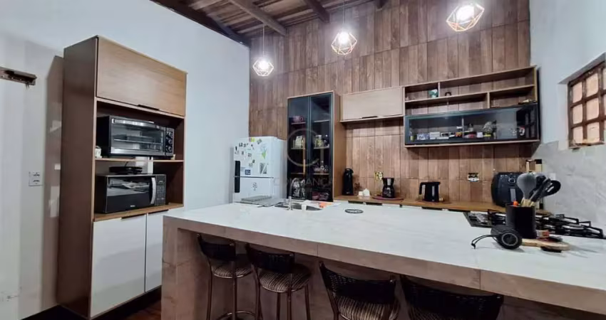 Casa térrea com 02 dormitórios com piscina - rio branco