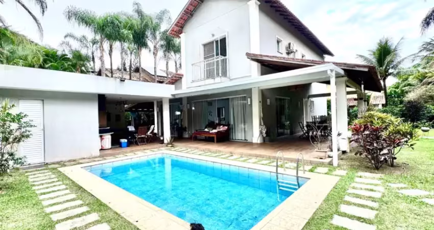 Casa em condominio de alto padrão em vargem grande! 4 quartos com 4 suites