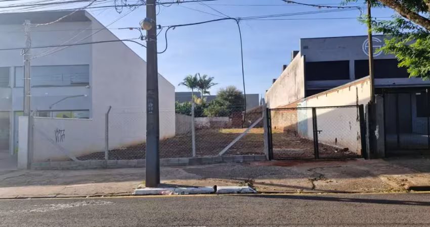 Terreno à venda na Vila Nova, Maringá 
