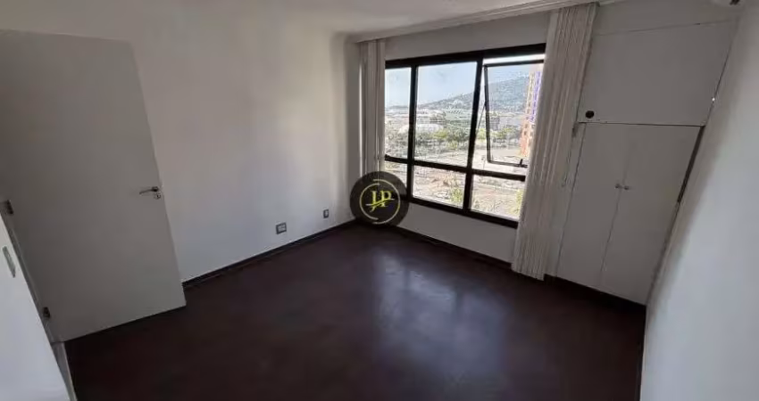 Sala comercial ampla com excelente localização na enseada do suá