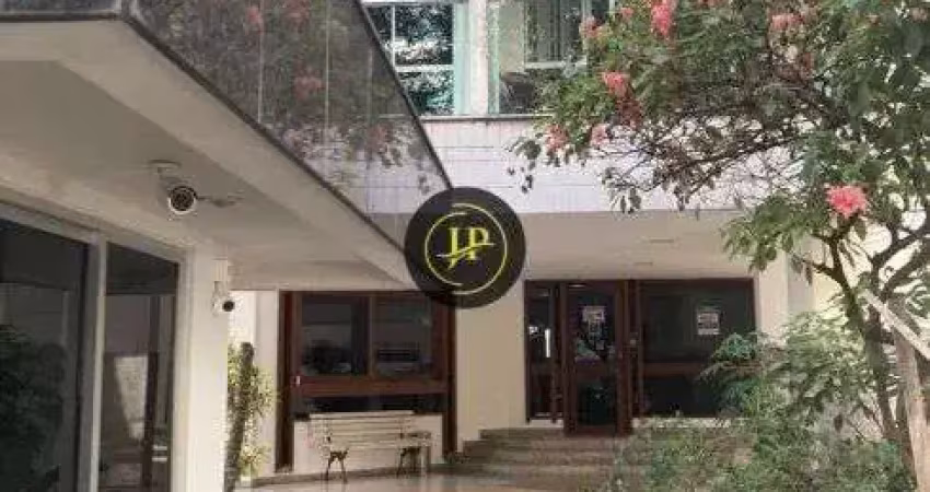 Apartamento de 03 quartos/suíte com localização privilegiada