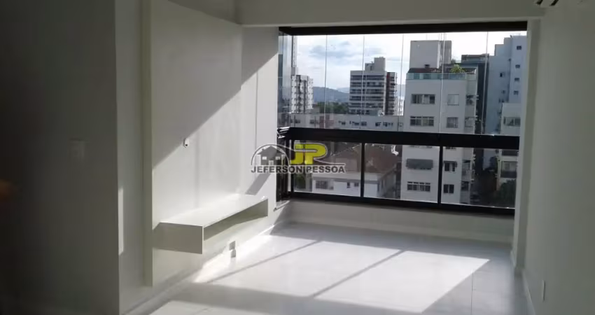 Cobertura duplex com lazer privativo e na segunda quadra do mar  em