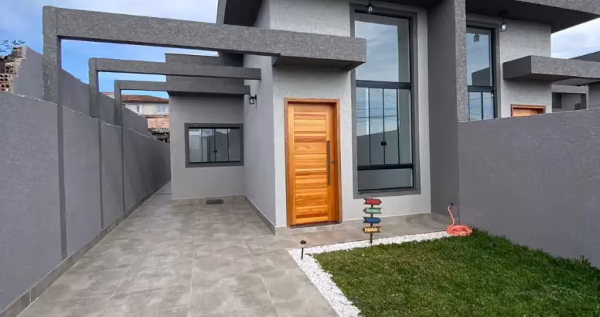 Linda casa em araucária! acabamento de primeira, com amplo terreno