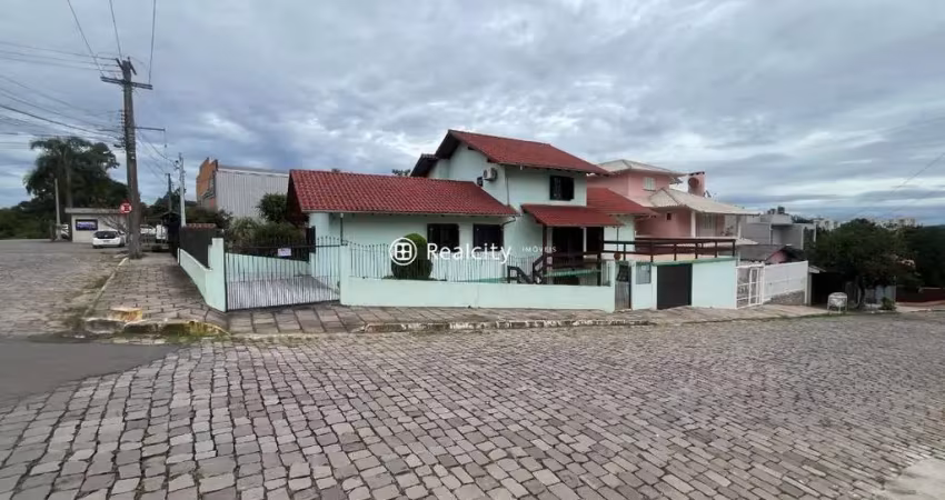 Casa com 5 quartos à venda na Sebastião Fontanive, 7, COHAB, Bento Gonçalves