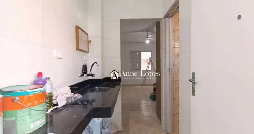Sala living reformada na ponta da praia!! pra você que quer investir ou morar!! aqui na anne lopes corretora!!