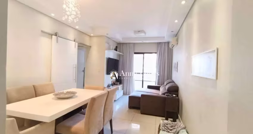 Apartamento reformado em andar alto com planejados e excelente disposição!! com vistas livres e portaria 24 horas!!! aqui na anne lopes!!