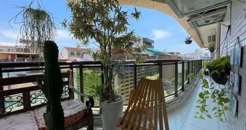 Apartamento reformado de 109 m² com 4 quartos, suíte e 2 vagas à venda na tijuca, rio de janeiro