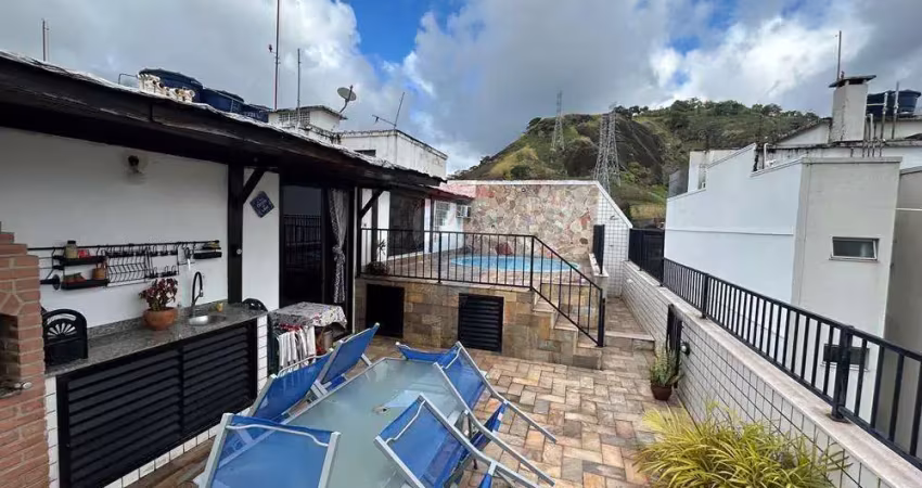 Cobertura duplex à venda com 165 m², 3 quartos, 2 vagas e infra completa na tijuca