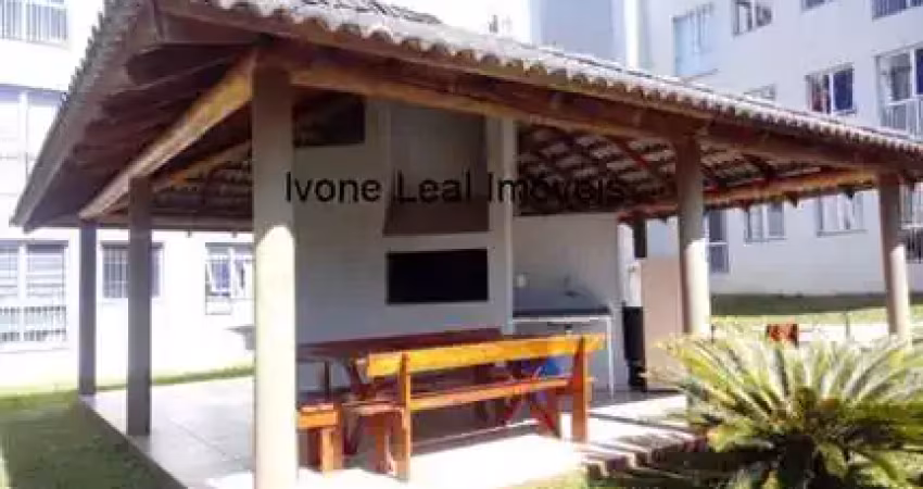 Apartamento térreo. 02 dormitórios- ensolarado- lugar excelente= zona sul da cidade