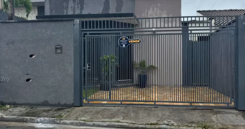 Casa térrea com 3 dormitórios sendo 1 suíte -piscina -nova atibaia-