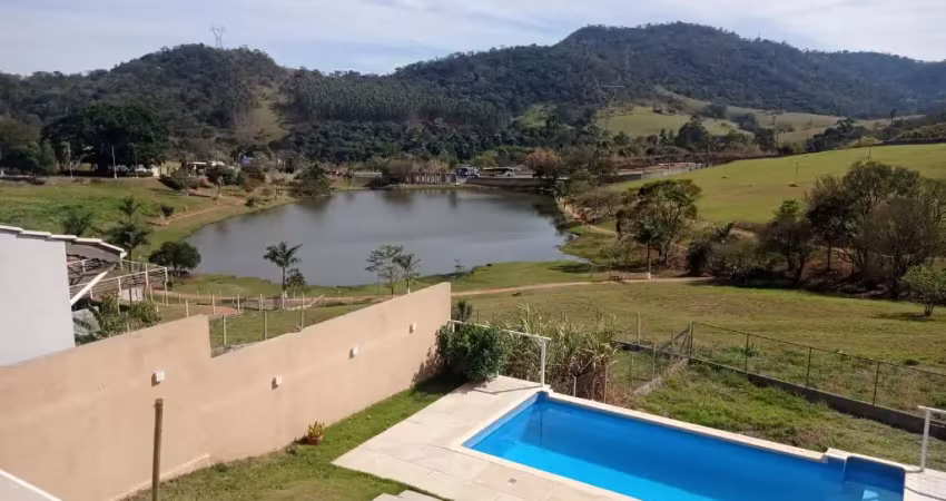 Linda casa em condomínio/ atibaia terras da fazenda santana