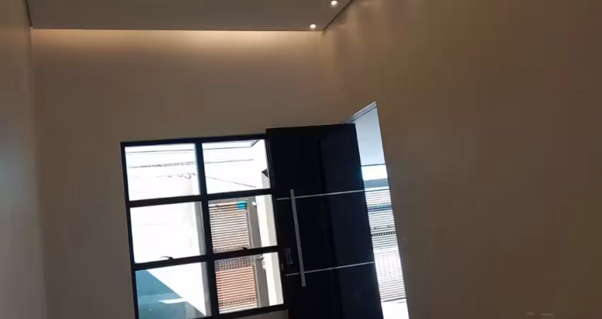 Belíssima casa de alto padrão em ceilândia, aceitamos financiamento