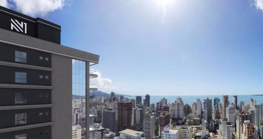 Apartamento com 3 quartos à venda na Rua 260 A, 22, Meia Praia, Itapema