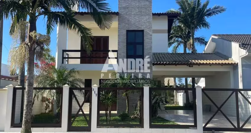 Casa com 4 quartos à venda no Paraíso (Distrito), Torres 
