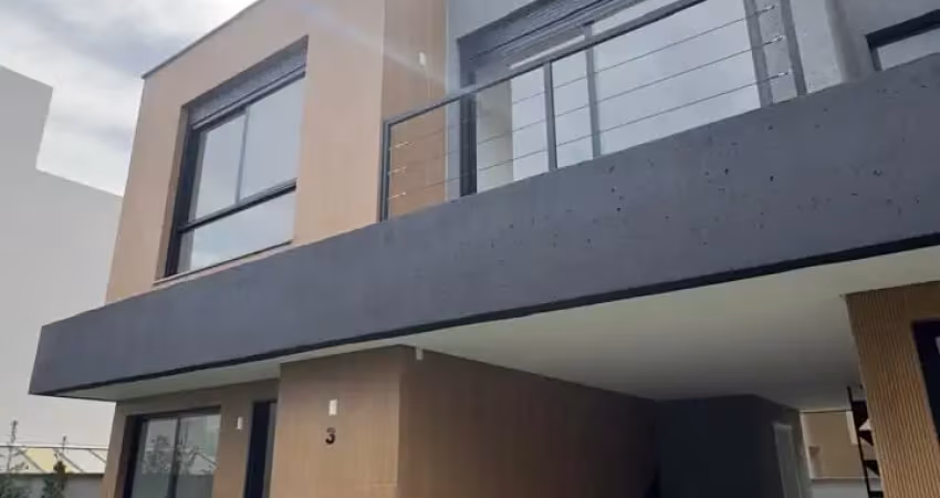 Casa 3 dormitórios/quartos sendo um suíte-campeche-florianópolis/sc