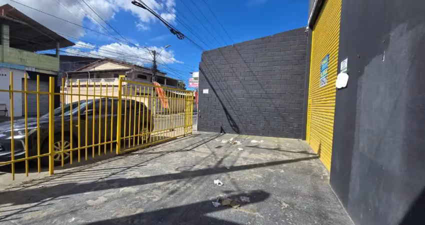 Aluga-se loja/depósito comercial – excelente localização!