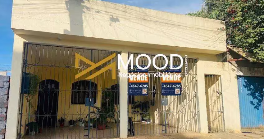 Casa para venda no bairro jardim amazonas, localizado na cidade de itaquaquecetuba / sp, ponto de referência estrada do são bento.  com 3 dormitórios, sendo 1 suíte, possui 2 banhe