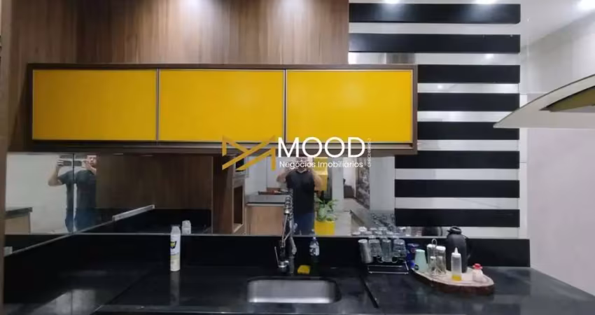 Casa para locação no bairro vila odete, localizado na cidade de poá / sp.  com 3 dormitórios, sendo 1 suite,  2 banheiros, 2 vagas de garagem, 1 sala, a dez minutos do shopping de