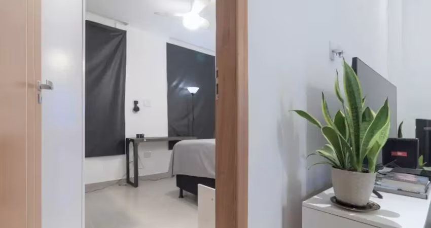 Ótimo apartamento 1 quarto e sala com dependências completas prédio com portaria 24 horas