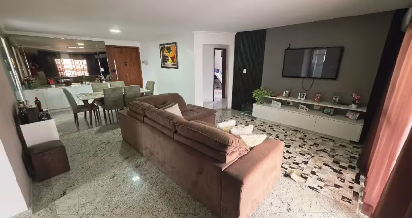 Aptp enorme com 4 dormitórios 5 banheiros vista mar  sacada gourmet vista mar
