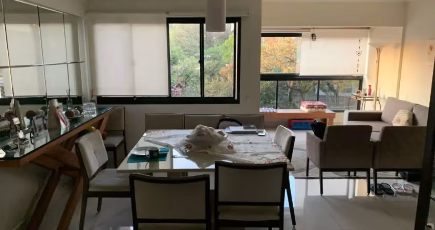 Apartamento de 118m², 4 dormitórios (2 suítes), mobiliado e equipado, 3 vagas