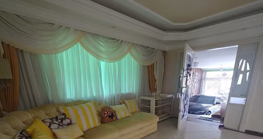 Lindo sobrado com 340 m², 3 suítes, hidromassagem, closet e terraço