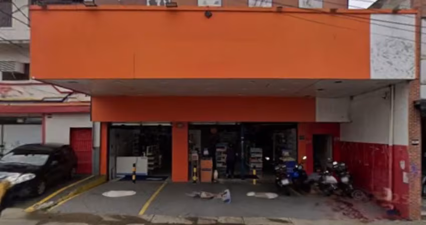 Excelente salão comercial com 325 m² de área útil, excelente para o seu negócio
