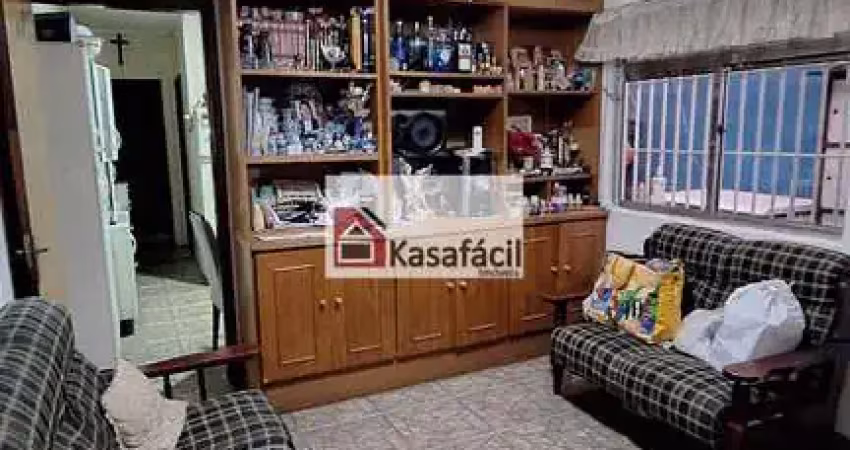 Casa térrea com 3 dormitórios na vila mascotepara vender!!!
