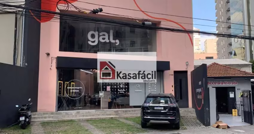 Ponto comercial na vila olímpia com 720m². 3 pisos, excelente localização.