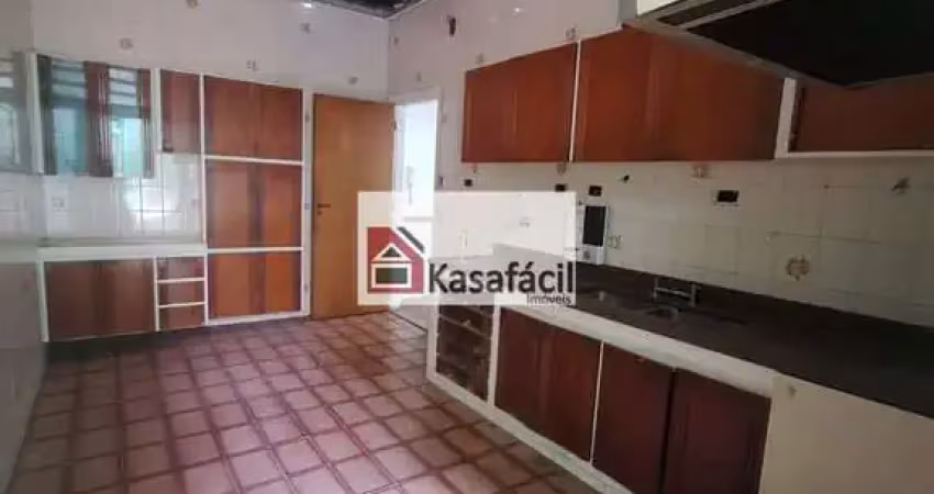 Casa térrea com 3 quartos, suíte para vender no planalto paulista!!!