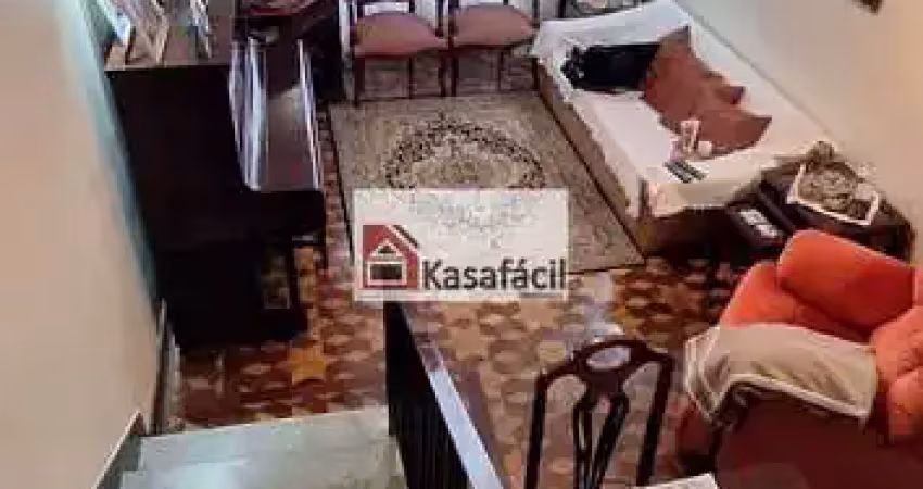 Casa padrão com 2 dormitórios, edícula, 2 vagas no planalto paulista!