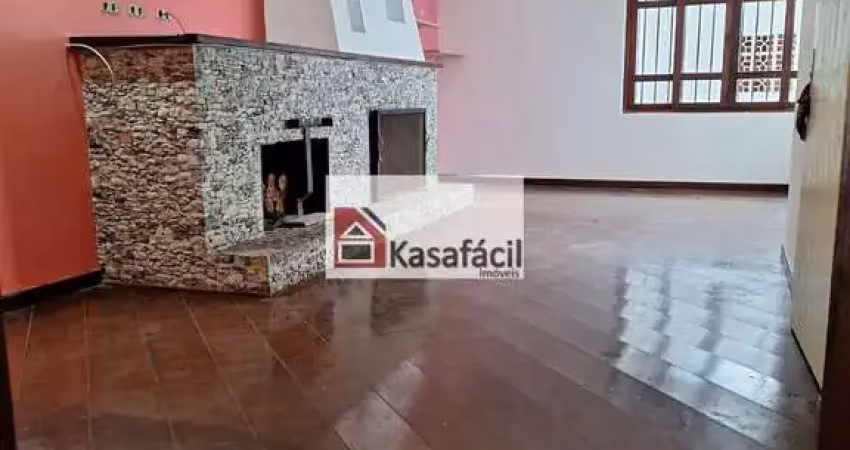 Casa térrea com 3 dormitórios no planalto paulista!