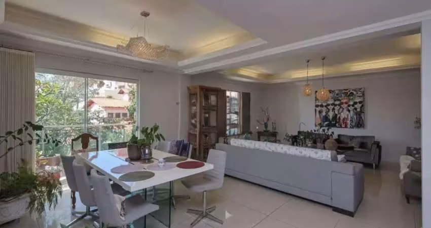 Casa com 4 quartos à venda na Rua Primeiro de Março, 224, Mangabeiras, Belo Horizonte