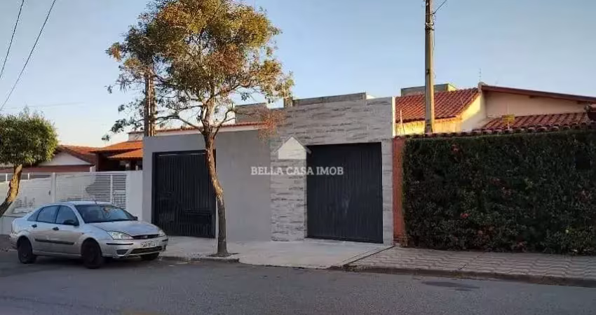 Casa 3 dormitórios + salão comercial à venda ou locação** 