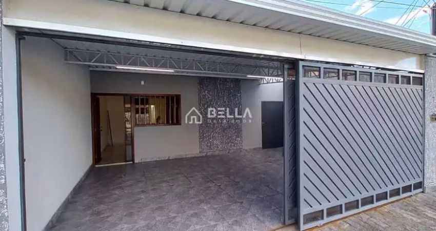 Encantador sobrado de 3 dormitórios, sendo 1 suíte com closet, em localização privilegiada na zona