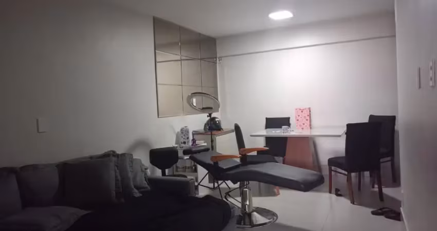 A venda lindo apartamento em samambaia n a quadra 208 ap de  2 quartos armários porcelanato