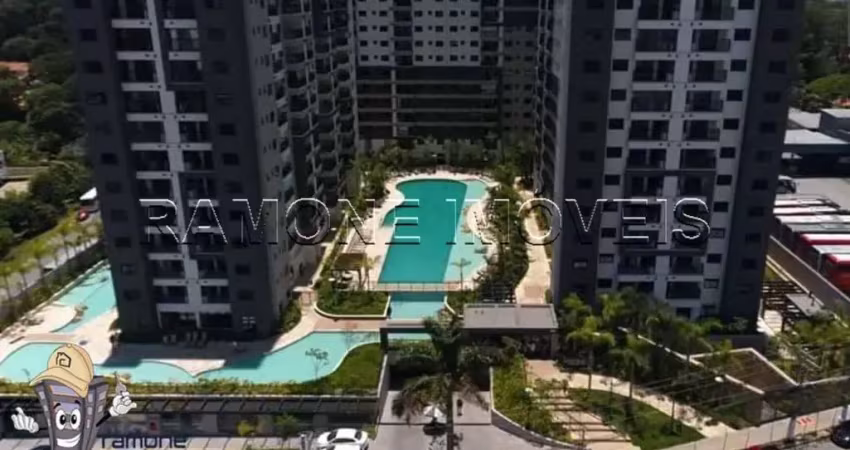 Vende-se lindo apto de 62m2, sendo 2 dormitórios com 1 suite, sala nivelada com a sacada, churrasqueira na varanda, no piscine home resort