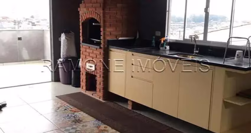 Casa em jaguaribe de 200m², com 3 dormitórios e 1 suíte + 2 vagas de garagem.