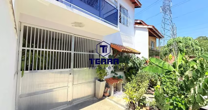Casa de 3 quartos, sendo 1 suíte com sacada em maria paula.