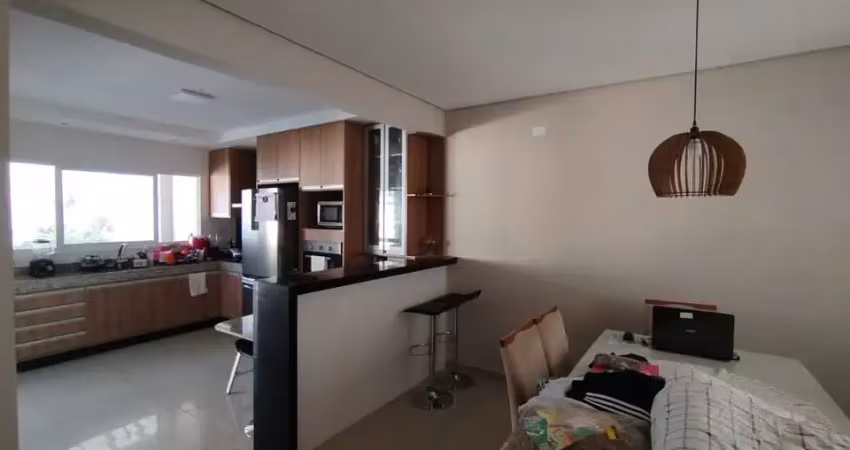 Sobrado moderno à venda em santa felicidade – curitiba/pr | 3 quartos e 1 suíte
