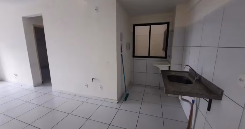 Apartamento com 2 quartos para locação no condomínio morabem em parnamirim/rn