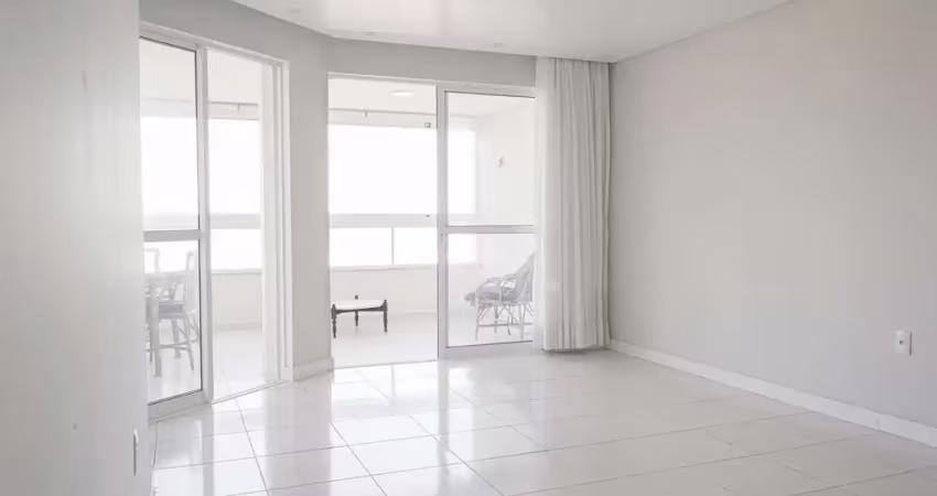 Apartamento com 3 quartos à venda na Avenida Pref. Cirino Adolfo Cabral, 7975, Gravata, Navegantes