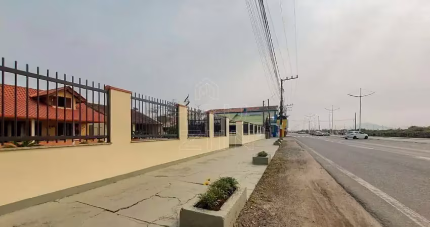 Casa para locação no bairro meia praia em navegantes sc!